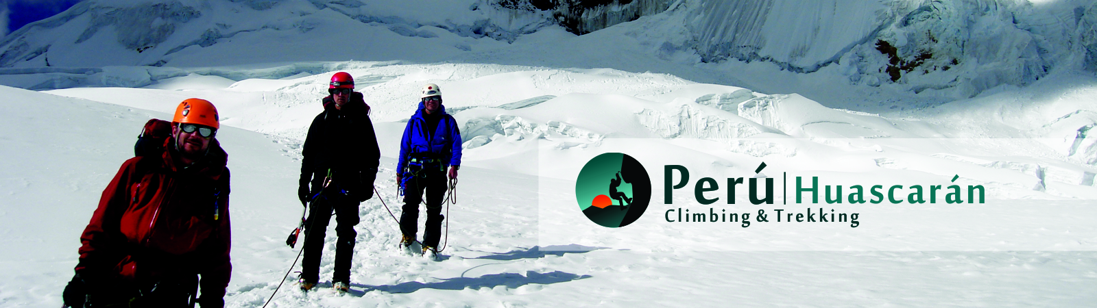 Climbing Perú